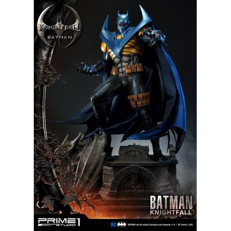 DC Comics Estatua Knightfall Batman 87 cm - Imagen 1