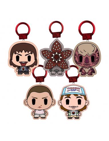 Stranger Things Colgantes DZNR 10 cm Expositor (24)