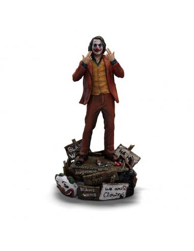 DC Comics Estatua Art Scale Deluxe 1/10 Joker (Arthur Fleck) 19 cm