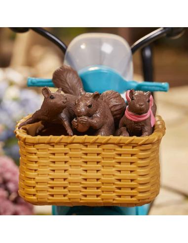 MARVEL LEGENDS SQUIRREL GIRL+SCOOTER AF