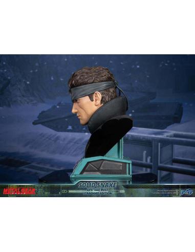 MGS SOLID SNAKE LIFE SIZE BUST