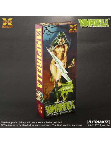 VAMPIRELLA 1/8 GLOW IN DARK MODEL KIT