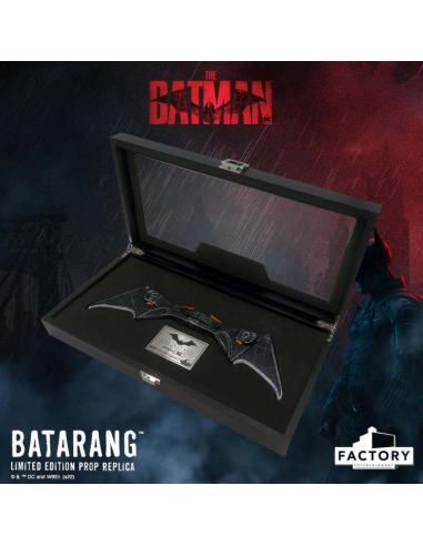 FACTORY ENT THE BATMAN BATARANG LT ED PROP REPLICA