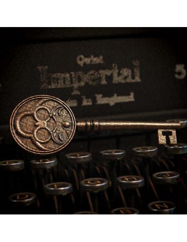 RESIDENT EVIL VIII REPLICA INSIGNIA KEY