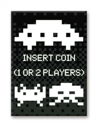 SPACE INVADERS INSERT COIN FLAT MAGNET