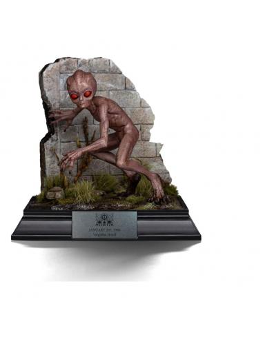Iron Studios I want to Believe Estatua 1/10 Art Scale ET Varginha 17 cm