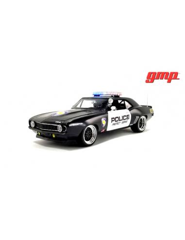 Chevrolet Camaro (1969) - Street Fighter Police Interceptor GMP 18935 escala 1/18