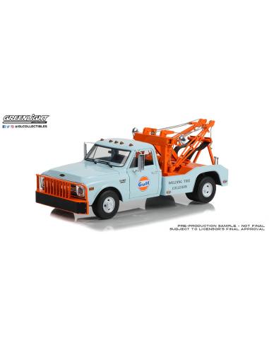 Chevrolet C-30 Dually grua de asistencia en carretera "Gulf Oil" (1969) Greenlight 1/18