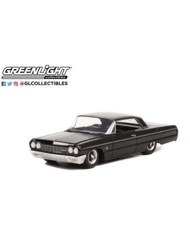 Chevrolet Impala Lowrider Black Bandit Serie 26 Greenlight 1/64