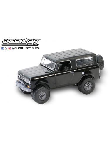 Harvester Scout Lifted "Black Bandit series 29" (1969) Greenlight 1/64