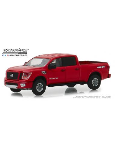 Nissan Titan XD Pro-4X (2018) Greenlight 1/64