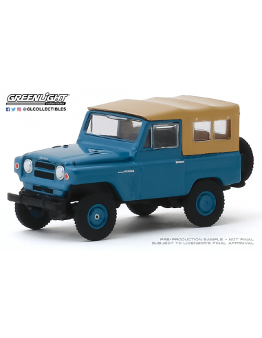 Nissan Patrol - Mt. Fuji Blue (1968) Greenlight 1/64