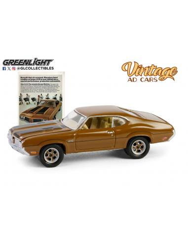 Oldsmobile 4-4-2 “The Complete Escape Machine" Greenlight 39150-D escala 1/64