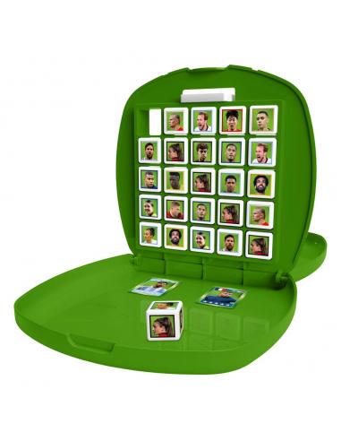 Winning Moves Estrellas mundiales de fútbol Top Trumps Match - The Crazy Cube Game Green Version