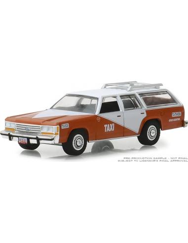 Coche de metal en miniatura Ford LTD Crown Victoria Wagon - Centro de Tijuana Taxi (1988) Greenlight 1/64
