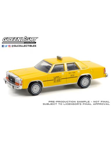 Coche de metal en miniatura Ford LTD Crown Victoria - Taxi Nueva York (1991) Greenlight 1/64