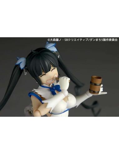 REVOLTECH DANMACHI IS IT WRONG TO HESTIA