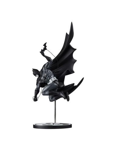 Estatua McFarlane de Batman Black & White