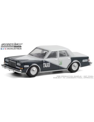 Coche de metal en miniatura Dodge Diplomat - Tijuana, Mexico Taxi (1984) Greenlight 1/64