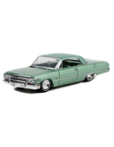 Coche de metal en miniatura Chevrolet Impala California Lowriders Series 1 Greenlight 63010B escala 1/64