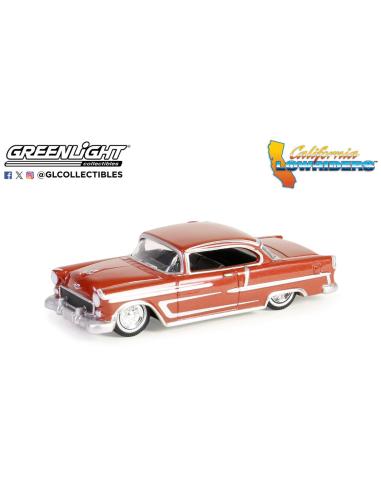 Coche de metal en miniatura Chevrolet Bel Air – Red and Silver Lowriders Series 5 (1955) Greenlight 63060 B escala 1/64