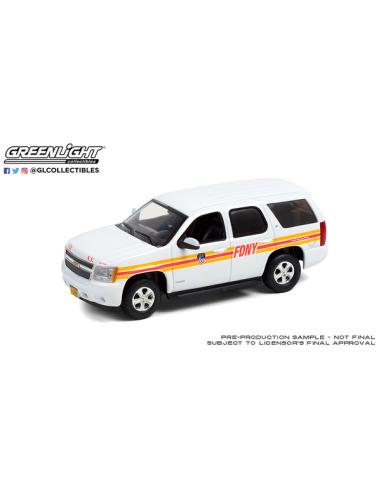 Coche de metal en miniatura Chevrolet Tahoe - FDNY "Departamento de Bomberos de Nueva York" (2011) Greenlight 1/43