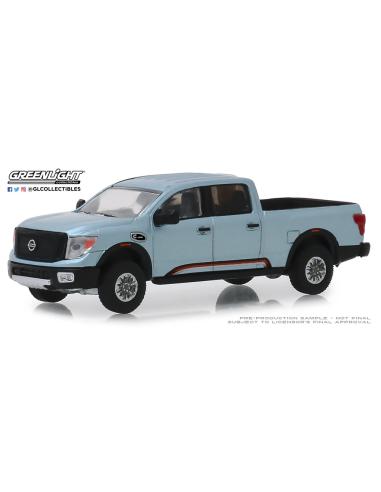 Coche de metal en miniatura Nissan Titan XD Pro-4X "Warrior" (2018) Tokyo Torque Series 6 Greenlight 1/64